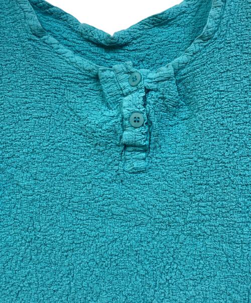 me ISSEY MIYAKE（ミーイッセイ ミヤケ）me ISSEY MIYAKE (ミーイッセイ ミヤケ) シャーリング半袖カットソー スカイブルー サイズ:不明の古着・服飾アイテム