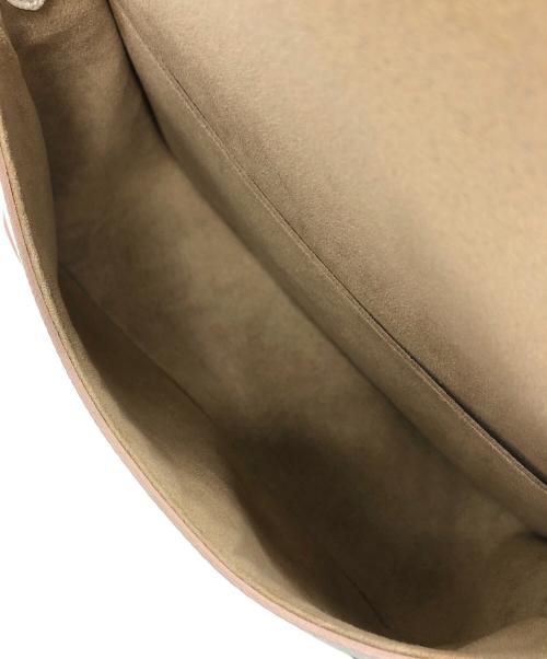 LOUIS VUITTON（ルイ ヴィトン）LOUIS VUITTON (ルイ ヴィトン) エピ ビュシ ショルダーバッグ ベージュの古着・服飾アイテム