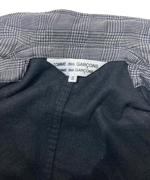 COMME des GARCONS COMME des GARCONS（コムデギャルソン コムデギャルソン）COMME des GARCONS COMME des GARCONS (コムデギャルソン コムデギャルソン) グレンチェックシルクナイロン縮絨ジャケット グレー サイズ:SIZE Sの古着・服飾アイテム