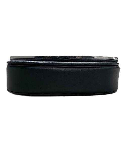 DIESEL（ディーゼル）DIESEL (ディーゼル) 1DRプレートワンショルダーバッグ ブラックの古着・服飾アイテム