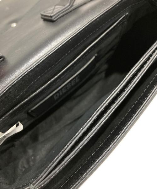 DIESEL（ディーゼル）DIESEL (ディーゼル) 1DRプレートワンショルダーバッグ ブラックの古着・服飾アイテム