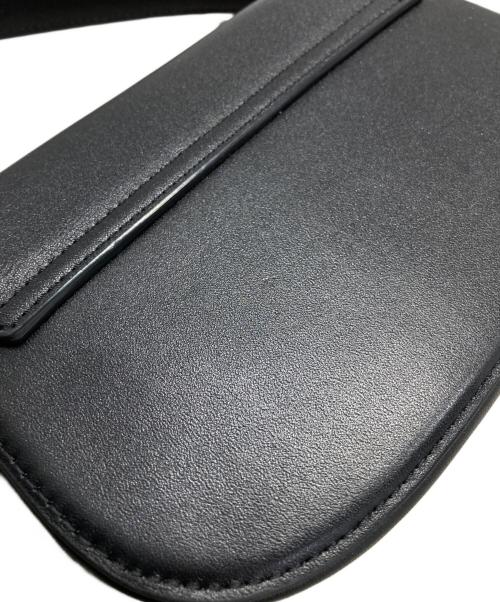 DIESEL（ディーゼル）DIESEL (ディーゼル) 1DRプレートワンショルダーバッグ ブラックの古着・服飾アイテム