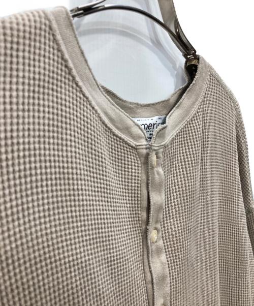 Americana（アメリカーナ）Americana (アメリカーナ) サーマルヘンリーネックカットソー ベージュ サイズ:不明の古着・服飾アイテム