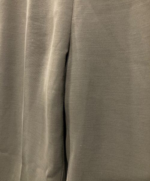 MIESROHE（ミースロエ）MIESROHE (ミースロエ) ストレッチテーパードパンツ カーキ サイズ:1の古着・服飾アイテム