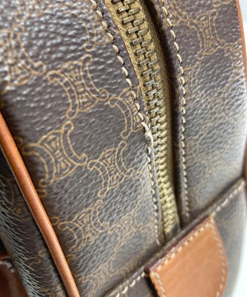 CELINE（セリーヌ）CELINE (セリーヌ) マカダムハンドバッグ ブラウンの古着・服飾アイテム