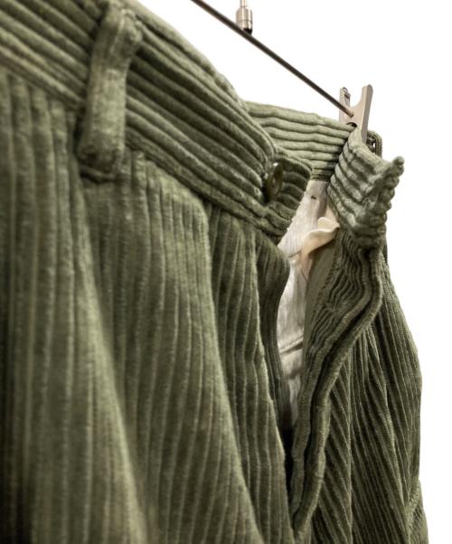 SUPREME（シュプリーム）Supreme (シュプリーム) ワイドウェールコーデュロイカーゴパンツ グリーン サイズ:30の古着・服飾アイテム