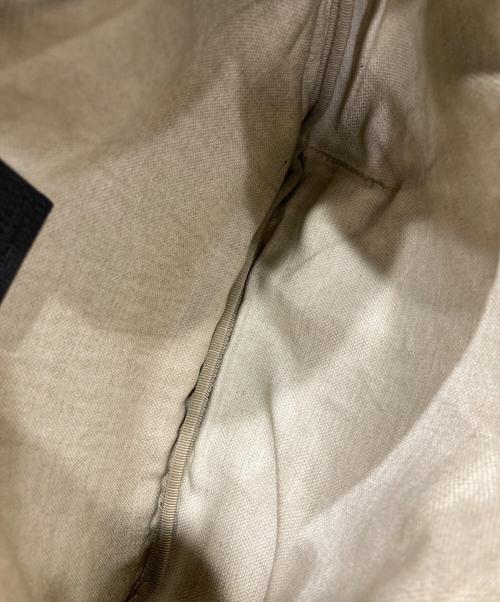 GUCCI（グッチ）GUCCI (グッチ) シェリーラインロゴプリントボディーバッグ ブラック サイズ:-の古着・服飾アイテム