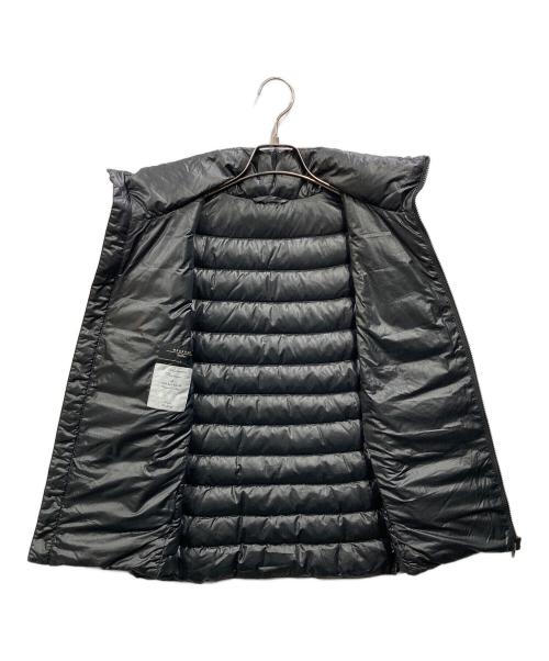 Max Mara WEEK END LINE（マックスマーラ ウイークエンドライン）MAX MARA WEEK END LINE (マックスマーラ ウイークエンドライン) ダウンベスト ブラック サイズ:46の古着・服飾アイテム