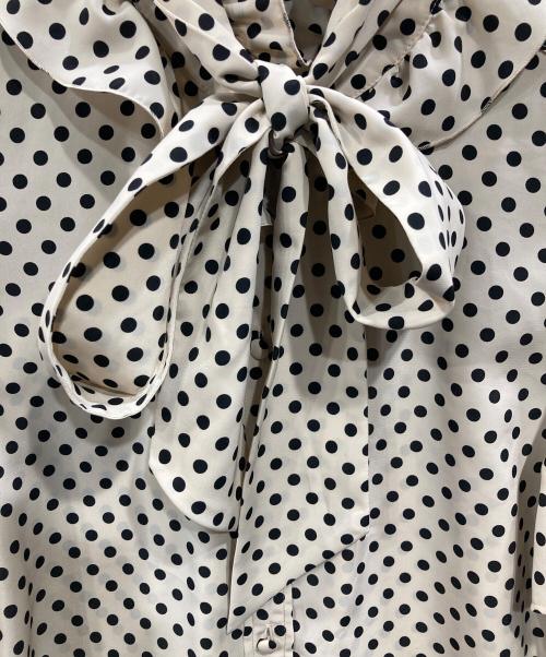 Loulou Willoughby（ルルウィルビー）Loulou Willoughby (ルルウィルビー) デシンドットフレアスリーブブラウス ベージュ サイズ:2の古着・服飾アイテム