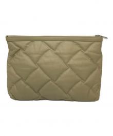 BOTTEGA VENETA（ボッテガベネタ）の古着「パデッド ドキュメントケース　クラッチバッグ　キルティング」｜ベージュ