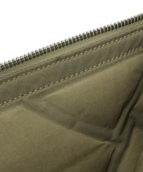 BOTTEGA VENETA（ボッテガベネタ）BOTTEGA VENETA (ボッテガベネタ) パデッド ドキュメントケース　クラッチバッグ　キルティング ベージュ サイズ:実寸参照の古着・服飾アイテム