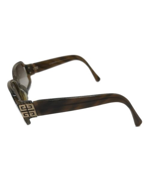 GIVENCHY（ジバンシィ）GIVENCHY (ジバンシィ) サングラス　SGV585  GIVENCHY  ブラウン　レディース ブラウン サイズ:実寸参照の古着・服飾アイテム