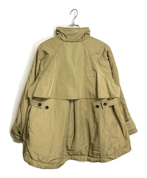 Audrey and John Wad（オードリーアンドジョンワッド）AUDREY AND JOHN WAD (オードリーアンドジョンワッド) スタンドカラーフレアショートコート　デザインコート　中綿コート ベージュ サイズ:Mの古着・服飾アイテム