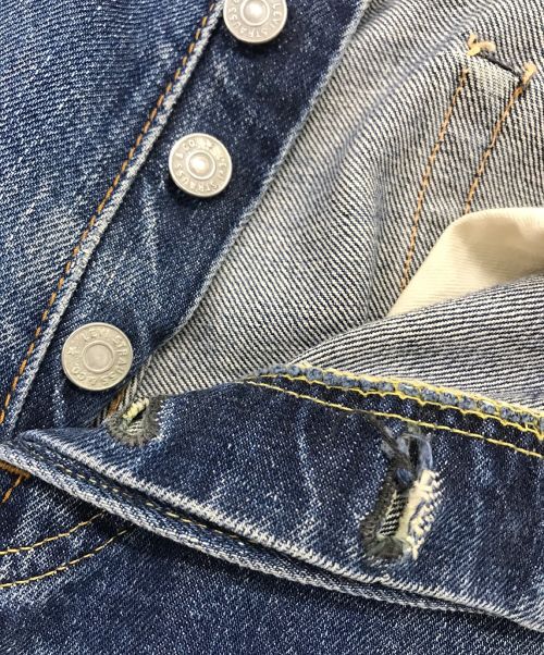 LEVI'S（リーバイス）LEVI'S (リーバイス) LEVI'S　501BIGE前期デニムパンツ/オリジナルヴィンテージデニムパンツ　ボタン裏6 両面BIGE Vステッチ 　足長R ブルー サイズ:W76㎝　股下74㎝の古着・服飾アイテム
