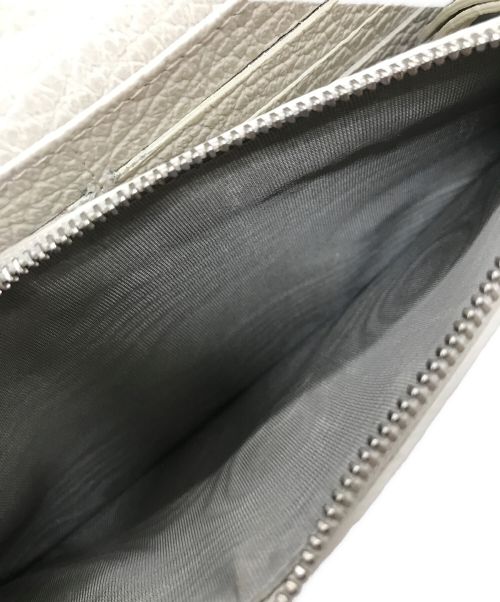Maison Margiela（メゾンマルジェラ）Maison Margiela (メゾンマルジェラ) 4ステッチ チェーン ウォレット　ウォレットバッグ　ショルダーバッグ ホワイト サイズ:実寸参照の古着・服飾アイテム