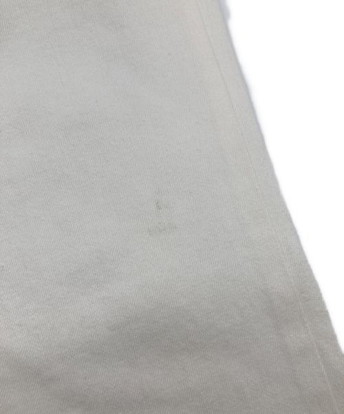 YANUK（ヤヌーク）YANUK (ヤヌーク) セミフレアカットオフデニム Semi Flare Cut Off White ホワイト サイズ:W24の古着・服飾アイテム