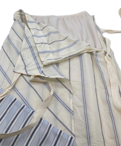 MAX&Co.（マックスアンドコー）MAX&Co. (マックスアンドコー) デザインスカート　ストライプ スカイブルー サイズ:36の古着・服飾アイテム