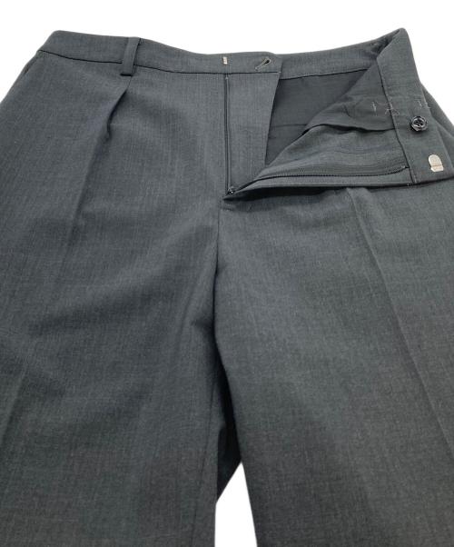 VERMEIL par iena（ヴェルメイユ パー イエナ）VERMEIL par iena (ヴェルメイユ パー イエナ) パスタショルダーピンタックパンツ グレー サイズ:Sの古着・服飾アイテム