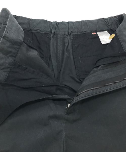yokosakamoto（ヨウコサカモト）YOKOSAKAMOTO (ヨウコサカモト) パンツ　デザインパンツ　日本製 ブラック サイズ:Mの古着・服飾アイテム