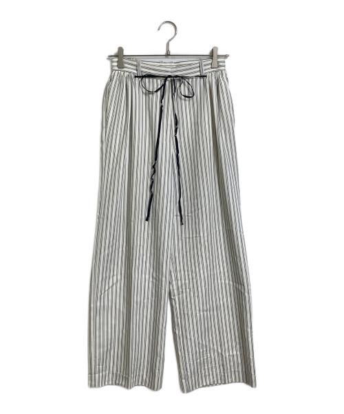 ADEAM（アディアム）ADEAM (アディアム) ストライプ柄 テーラードパンツ アイボリーの古着・服飾アイテム