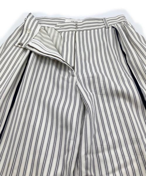 ADEAM（アディアム）ADEAM (アディアム) ストライプ柄 テーラードパンツ アイボリーの古着・服飾アイテム
