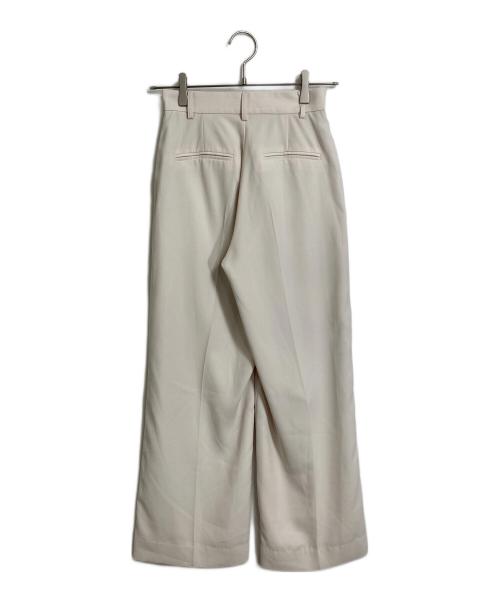 anuans（アニュアンス）anuans (アニュアンス) バックサテンセミフレアパンツ アイボリー サイズ:Sの古着・服飾アイテム