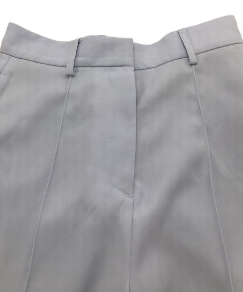 anuans（アニュアンス）anuans (アニュアンス) バックサテンセミフレアパンツ　フレアパンツ サックスブルー サイズ:Sの古着・服飾アイテム