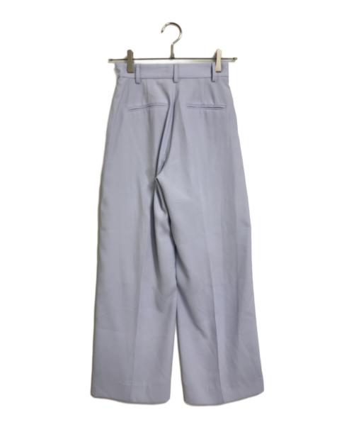 anuans（アニュアンス）anuans (アニュアンス) バックサテンセミフレアパンツ　フレアパンツ サックスブルー サイズ:Sの古着・服飾アイテム