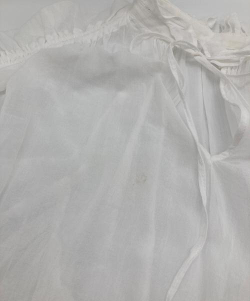 CADUNE（カデュネ）CADUNE (カデュネ) サマーギャザーチュニック　シフォンブラウス　ガーゼシャツ ホワイト サイズ:36の古着・服飾アイテム