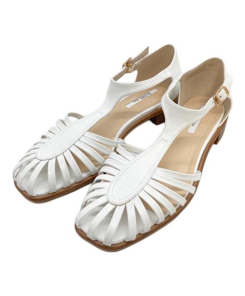 SLOBE IENA（スローブ イエナ）SLOBE IENA (スローブ イエナ) SLOBE グルカサンダル　フラットサンダル　ローヒールサンダル ホワイト サイズ:24.5cmの古着・服飾アイテム