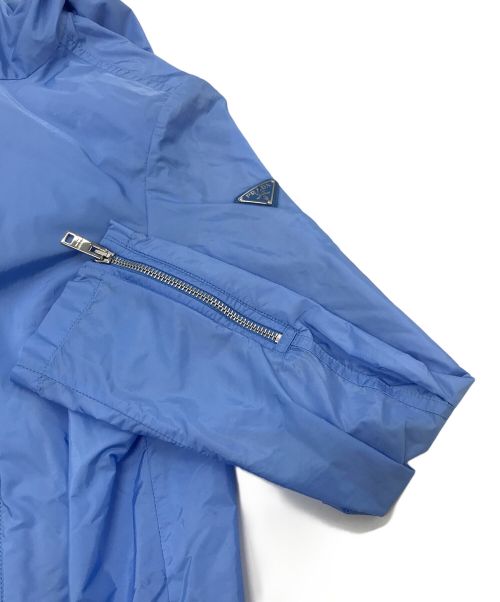 PRADA（プラダ）PRADA (プラダ) 三角プレート付きナイロンジャケット ブルー サイズ:40の古着・服飾アイテム