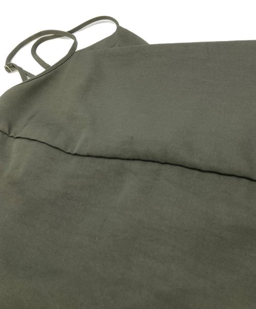 UN3D.（アンスリード）UN3D. (アンスリード) アシンメトリーティアードキャミワンピース オリーブ サイズ:36の古着・服飾アイテム