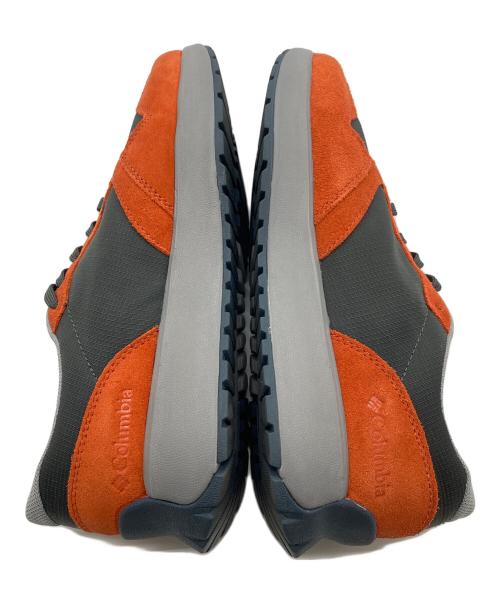 Columbia（コロンビア）Columbia (コロンビア) EASTSIDE TRAINER イーストサイドトレイナー　カジュアルシューズ　アウトドア　24年モデル オレンジ×グレー サイズ:27cmの古着・服飾アイテム