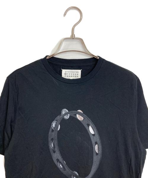 Maison Margiela（メゾンマルジェラ）Maison Margiela (メゾンマルジェラ) タンバリン転写Tシャツ ブラック サイズ:48の古着・服飾アイテム