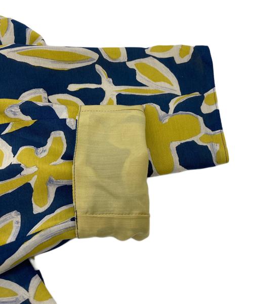 TOMORROW LAND（トゥモローランド）TOMORROW LAND (トゥモローランド) キースフラワープリント ダブルブレストジャケット ネイビー×イエロー サイズ:34の古着・服飾アイテム