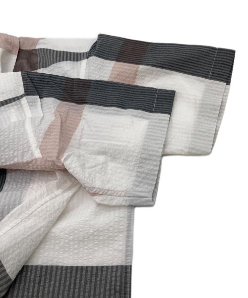 BLACK LABEL CRESTBRIDGE（ブラックレーベル クレストブリッジ）BLACK LABEL CRESTBRIDGE (ブラックレーベル クレストブリッジ) Black Label チェック半袖シャツ ラウンドカット ホワイト×グレー サイズ:Mの古着・服飾アイテム