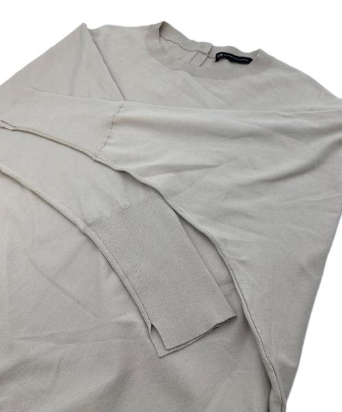 23区（ニジュウサンク）23区 (ニジュウサンク) ヴィスコースストレッチ ドルマン ニット ベージュ サイズ:Mの古着・服飾アイテム