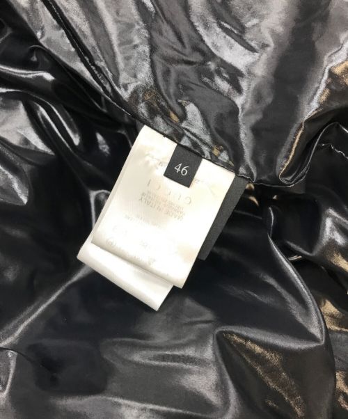 GUCCI（グッチ）GUCCI (グッチ) インターロッキングシャイニーダウンジャケット ブラック サイズ:46の古着・服飾アイテム