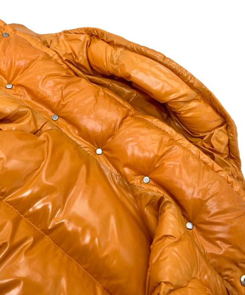 MONCLER（モンクレール）MONCLER (モンクレール) K2 加工ワッペンダウンジャケット　並行品  SPECIAL Patch down jacket オレンジの古着・服飾アイテム