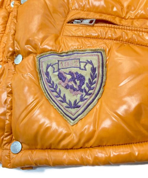 MONCLER（モンクレール）MONCLER (モンクレール) K2 加工ワッペンダウンジャケット　並行品  SPECIAL Patch down jacket オレンジの古着・服飾アイテム