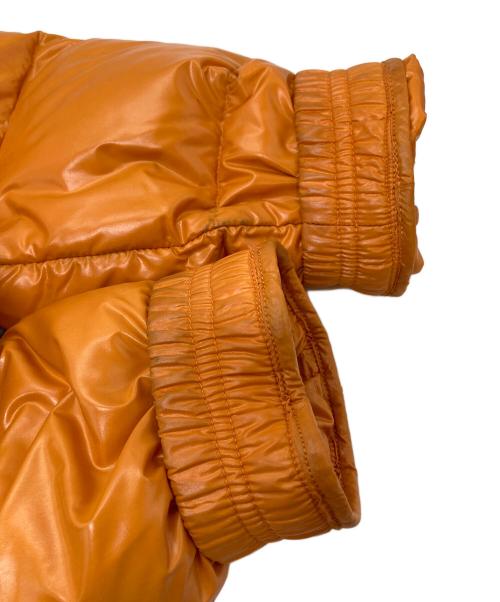 MONCLER（モンクレール）MONCLER (モンクレール) K2 加工ワッペンダウンジャケット　並行品  SPECIAL Patch down jacket オレンジの古着・服飾アイテム