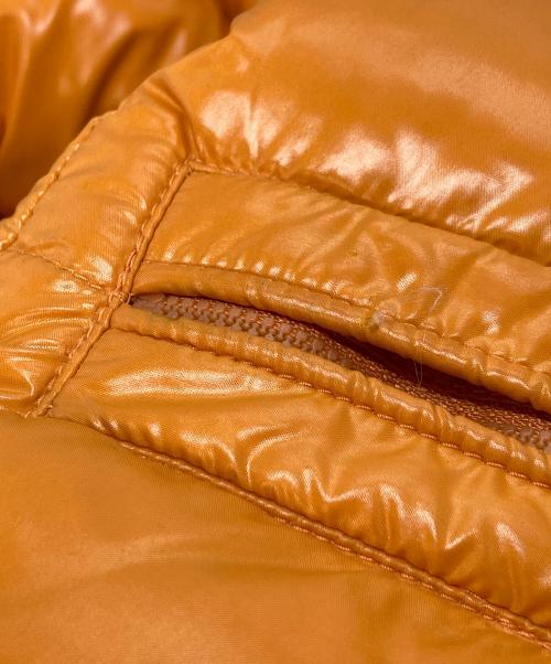 MONCLER（モンクレール）MONCLER (モンクレール) K2 加工ワッペンダウンジャケット　並行品  SPECIAL Patch down jacket オレンジの古着・服飾アイテム