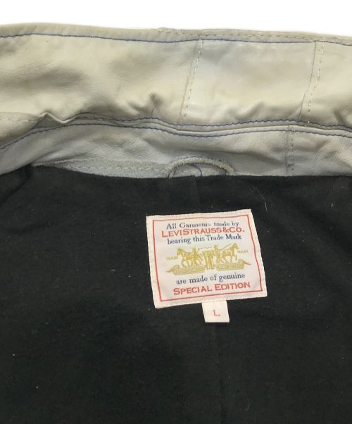 LEVI'S（リーバイス）LEVI'S (リーバイス) パッチワークレザージャケット　レザージャケット　アウター スカイブルー サイズ:Lの古着・服飾アイテム