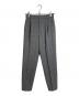 UNTITLED（アンタイトル）の古着「【ストレッチ/後ろウエストゴム】タックテーパードパンツ」｜グレー
