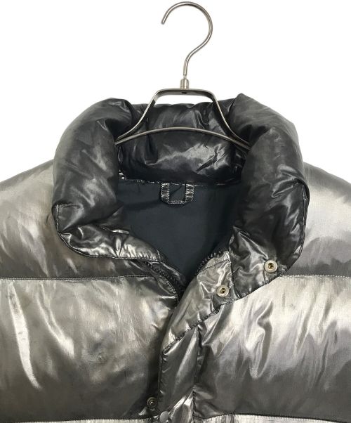 UNUSED（アンユーズド）UNUSED (アンユーズド) Damage down jacket ダメージダウンジャケット　アウター シルバー サイズ:2の古着・服飾アイテム