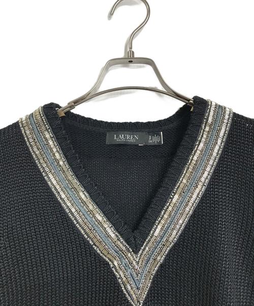 LAUREN RALPH LAUREN（ローレンラルフローレン）LAUREN RALPH LAUREN (ローレンラルフローレン) コットンレーヨンビジユー付きVネックニット　長袖ニット ブラック サイズ:Sの古着・服飾アイテム