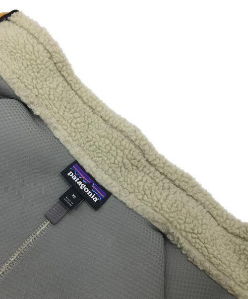 Patagonia（パタゴニア）Patagonia (パタゴニア) フリースジャケット/CLASSIC RETRO X JACKET ベージュ サイズ:XSの古着・服飾アイテム