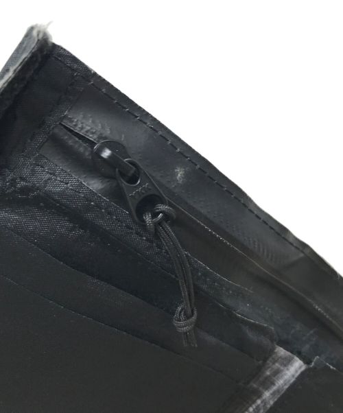 and wander（アンドワンダー）and wander (アンドワンダー) ミニウォレット ブラック サイズ:実寸参照の古着・服飾アイテム