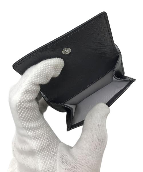 MARC JACOBS（マークジェイコブズ）MARC JACOBS (マークジェイコブス) ザ ユーティリティ スナップショット 三つ折り 財布 グレー サイズ:実寸参照の古着・服飾アイテム