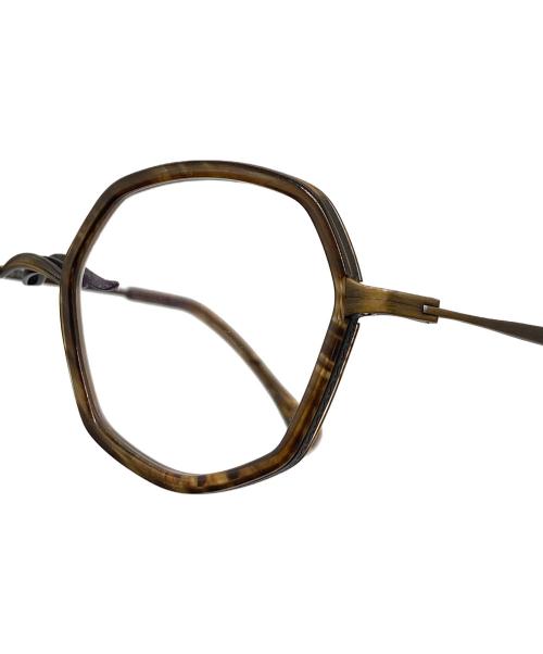 less than human（レスザンヒューマン）LESS THAN HUMAN (レスザンヒューマン) ヘプタゴンシェイプ伊達眼鏡　大正ロマン ブラウン サイズ:46□23-147の古着・服飾アイテム